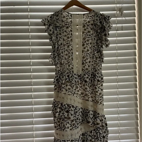 Sea New York,long dress-Excellent condition, smoke/pet free home-cleaning out. - Picture 5 of 12
